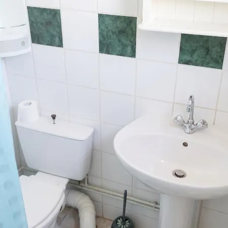別荘 Confortable Pres De Valeille, 43 M² Avec Jardin